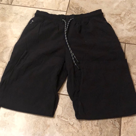 Athleta Pants - NWOT Size 2 ATHLETA CAPRI PANTS .Brand New!